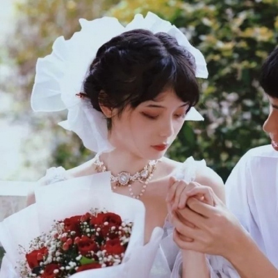 这里提供的内容是一个完整的网页源代码，并非可改写的新闻稿文本。请你提供符合要求的新闻稿正文内容，我会按照指定规则为你进行重写。