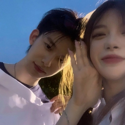 超甜真人气质情侣头像！10张高清氛围感图直接存