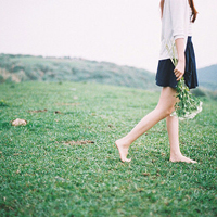 48张清新治愈系女生QQ头像 画风温柔又治愈