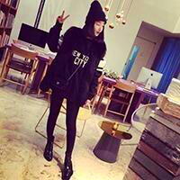 女生全身站姿头像合集！34张酷感十足的新潮女生头像