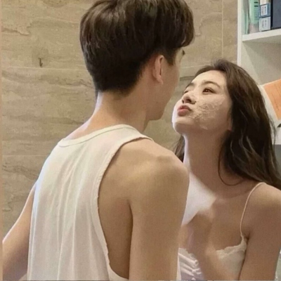 14组超甜真人情侣头像合集 甜到骨子里的那种