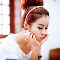 48张又甜又飒的时尚可爱女生QQ头像