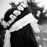 24张氛围感拉满！小清新女生戴花环QQ头像合集