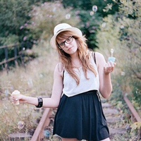 女生戴帽子的QQ头像来啦！48张氛围感美照直接存