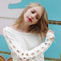 59张温婉安静的女生QQ头像 简约又治愈