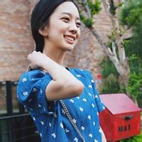 23张温暖笑脸女生头像 阳光温柔的女生头像合集