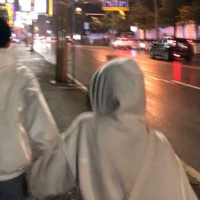 学生党看过来！18张ins风情侣头像分享