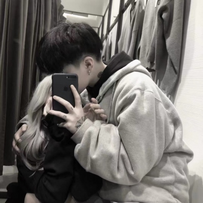 超火的一对情侣头像合集（共18张）