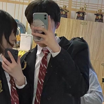 14组成对真人情侣头像 可以直接保存使用