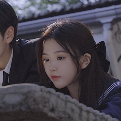 学生专属一左一右真人情侣头像（10张）更新啦