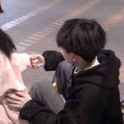 QQ情头真人小众高级款 12张合集