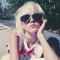 女生戴墨镜的QQ头像来啦！48张霸气又时尚的个性女生头像合集