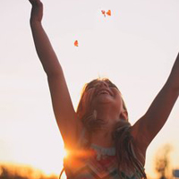 36张软萌小萝莉头像合集 治愈感拉满的可爱小女孩头像