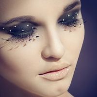 36张氛围感拉满！带眼部细节的丧系女生QQ头像合集