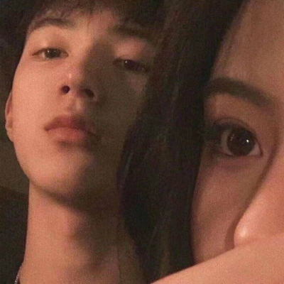 10组超甜真人情侣头像，甜宠感拉满直接冲