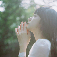 48张清纯唯美QQ女生头像合集