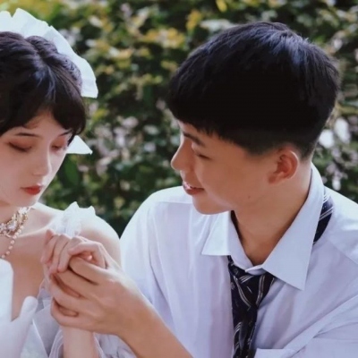 这里提供的内容是一个完整的网页源代码，并非可改写的新闻稿文本。请你提供符合要求的新闻稿正文内容，我会按照指定规则为你进行重写。