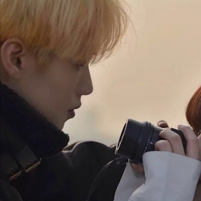 16张氛围感拉满的真人情侣头像