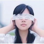 37张清新蒙眼女生唯美头像 氛围感拉满