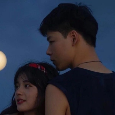 一眼心动的撩人高清情头 16张一男一女款