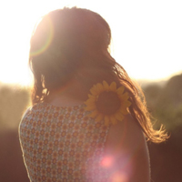 48张氛围感拉满！精选女生背影唯美QQ头像合集