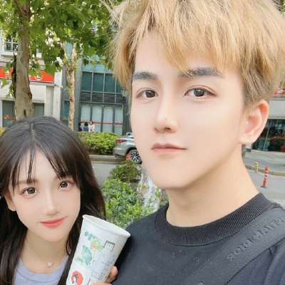 抖音INS真人情侣头像颜值超高！一共12张高清图