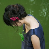 60张氛围感拉满！低头不语的女生思念头像合集