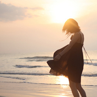 72张带风景的唯美女生头像合集