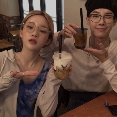 10组超耐看真人情侣头像 潮流氛围感拉满