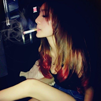 57张真实女生自拍头像 用原相机记录当下的踏实感