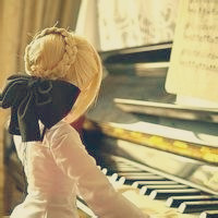 女生弹钢琴的背影头像合集！13张唯美氛围感拉满