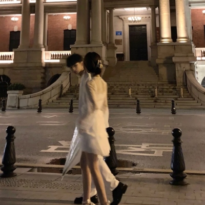 10张超甜真人浪漫情侣头像 通用款直接用