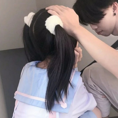 14组成对真人情侣头像 可以直接保存使用