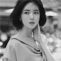 30张超绝女生唯美黑白头像 适配QQ的氛围感头像合集