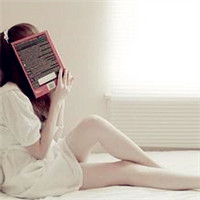 32张氛围感拉满！伤感蹲姿抱膝女生头像合集