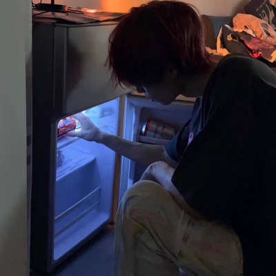 14组真人不露脸情侣头像 一对两张安排上了