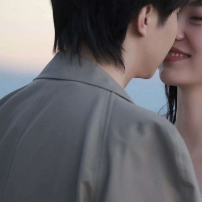 12张高清成熟暧昧风情侣头像合集