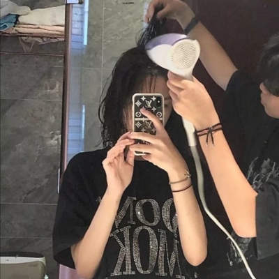 12张超甜真人双人情侣头像，亲密感拉满！