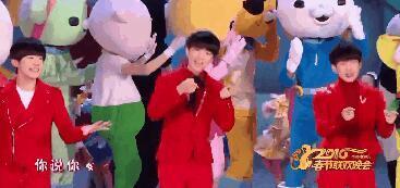 猴年春晚专属表情包来啦，快来一起比谁的表情更出彩