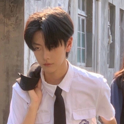 学生专属一左一右真人情侣头像（10张）更新啦