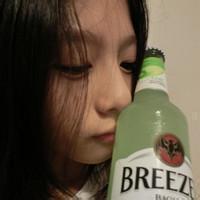 20张伤感喝酒女生头像 氛围感拉满的唯美头像合集