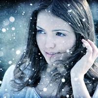 16张飘雪氛围感女生头像 清冷气质雪景美人头像合集