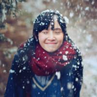 16张飘雪氛围感女生头像 清冷气质雪景美人头像合集