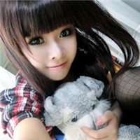 女生抱狗狗的暖心头像合集 29张治愈感拉满