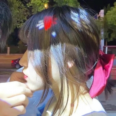 14张超甜真人情侣头像，氛围感直接拉满