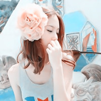 48张淡雅女生QQ头像 温柔大方又带点妩媚
