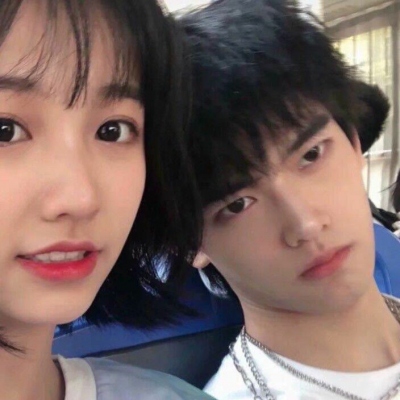 超甜真人情侣头像！18组氛围感拉满的一对两张情头