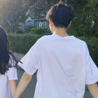 18组甜到腻的一对两张情侣头像，快和对象安排上