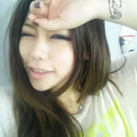 48张可爱挡脸女生头像合集 高清无水印