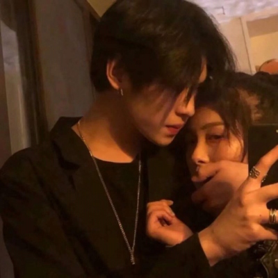 5月上新！14张少见又有格调的真人情侣头像